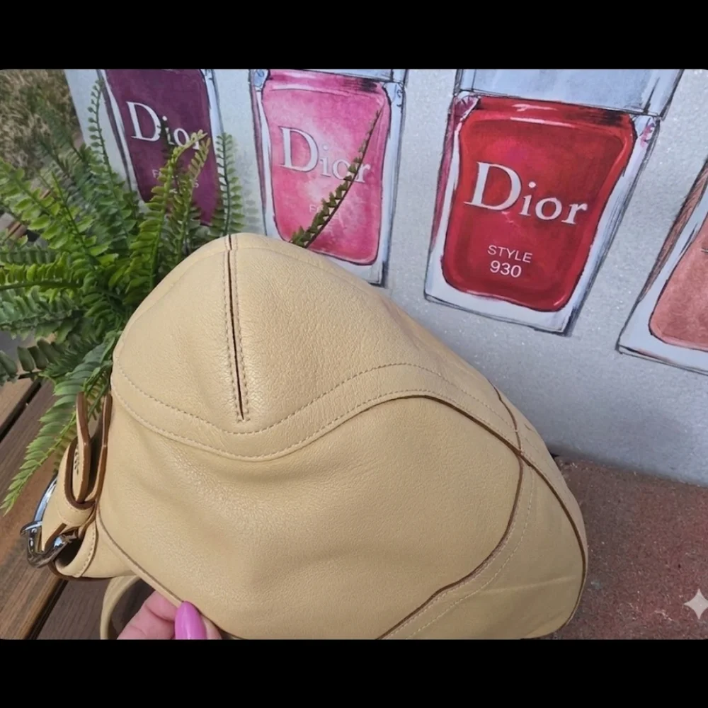 Coach Soho Flap Shoulder Bag, style number 9248. Beige Tan Leather. - Picture 8 of 17